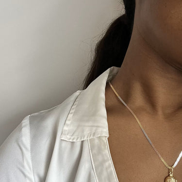 Geometric Textured Stud Earrings & Pendant Set in 18k Gold