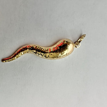 Twist Chili Pepper Muse Pendant Charm in 18k Gold