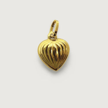 Heart-of-Gold Mini Pendant Charm in 18k Gold