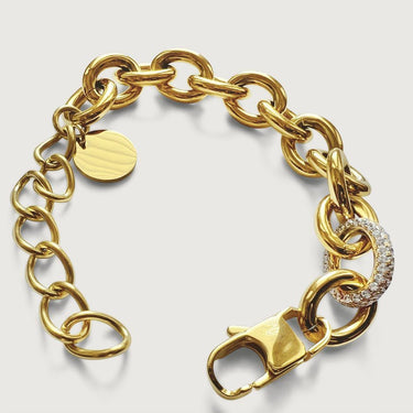 Oval Links One Paved Diamond Bracelet