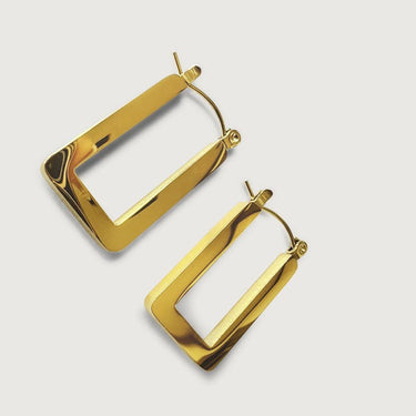 U- Chunky Huggie Earrings