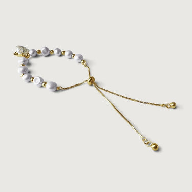 Hera Ivory Pearly Shell Bracelet