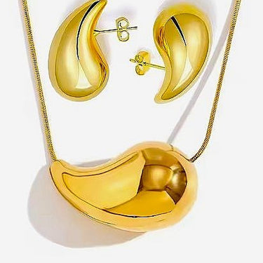 Ela V-Teardrop Necklace & Earrings Set