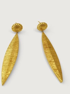 Auryn  Long Leaf Drop Earrings in 18Kt Gold