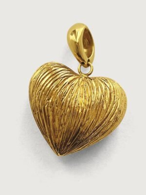 Diona Gold Heart Pendant in solid 18k Gold