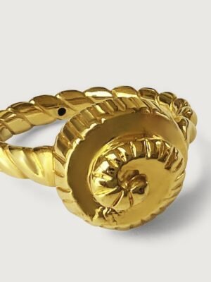 Swirla Gold Ring in solid 18k Gold